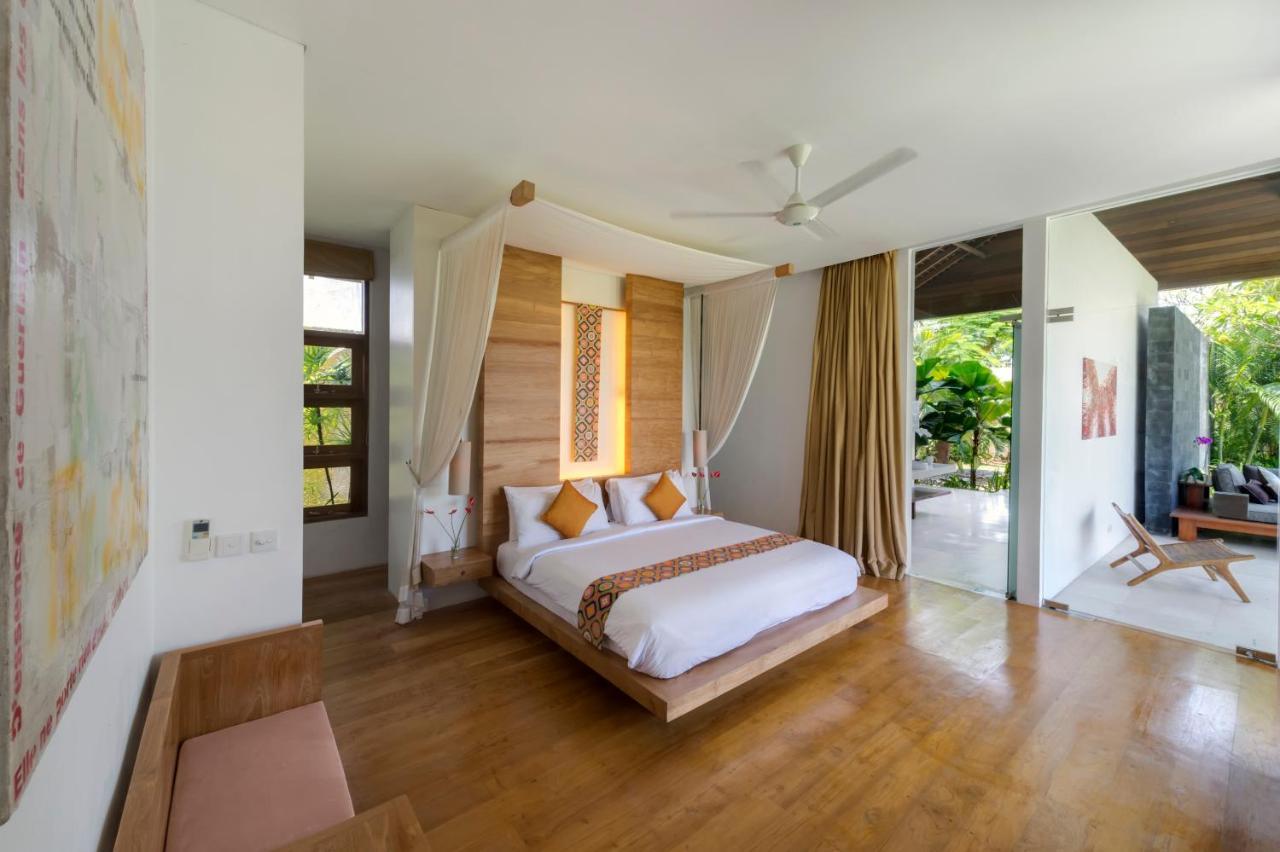 Villa Kavya - 8-Minute Walk From Berawa Beach Canggu Buitenkant foto